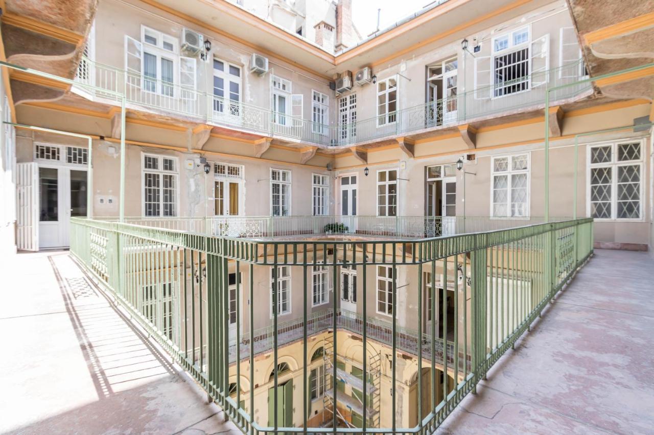 Adele'S Apartment Close To Danube And Fashion Street Budapest Exterior foto